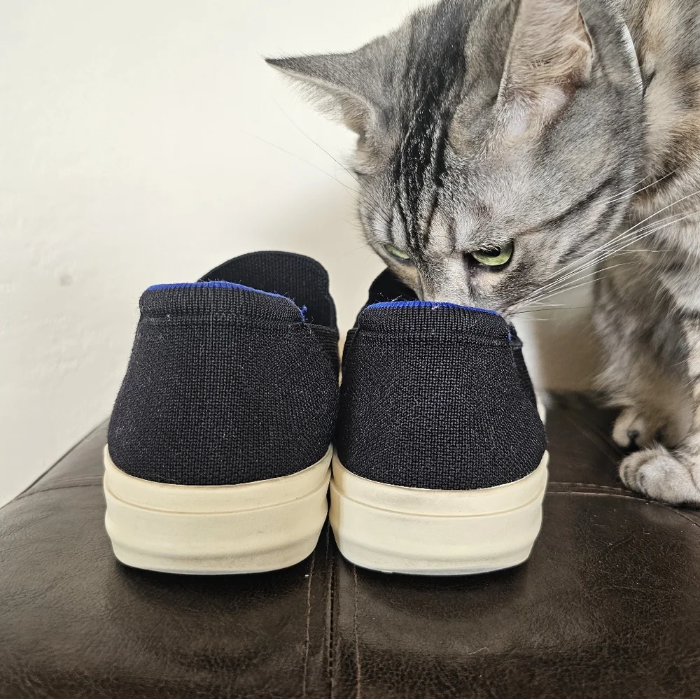 Rothys Black Blue Slip On Super Comfy City Smart Casual Flats‎ Shoes Sz 8.5